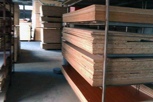 購買裝修材料的實(shí)用方法與技巧 建筑裝飾材料選擇全攻略